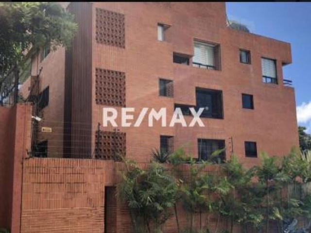 Amplio, exclusivo y bello apartamento en La Alta Florida