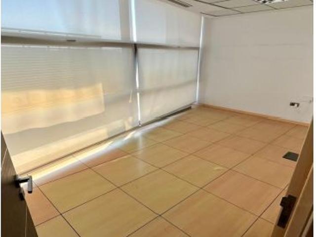 Amplio Lote de Oficinas en La Torrecilla, Córdoba Oportunidad Única