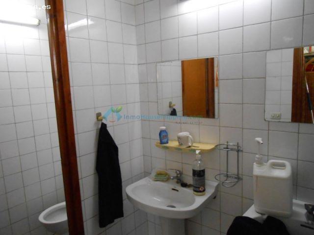 Amplio local comercia en Coín en excelente ubicación 955m² distribuidos en 3