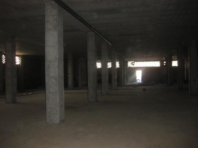 AMPLIO LOCAL COMERCIAL CON 1.900M2 EN ZONA CENTRO DE LOJA