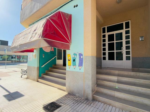 Amplio local comercial con gran luminosidad y múltiples posibilidades en La Llosa de Ranes