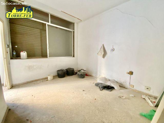 Amplio local comercial de 281 m2