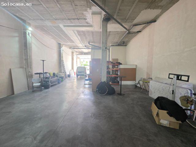 Amplio Local Comercial en Ontinyent Oportunidad Única
