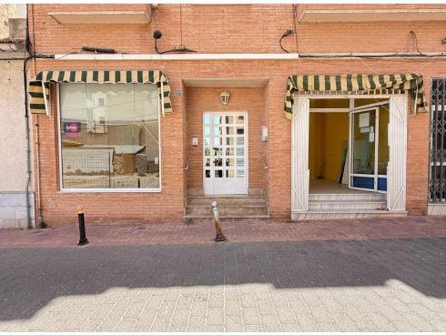 Amplio local comercial en alquiler en pleno corazón de La Alberca