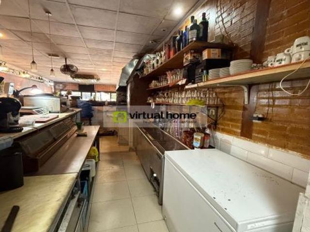 Amplio Local Comercial en Benidorm Oportunidad Única