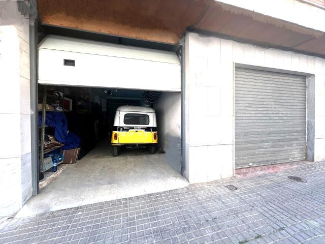 Amplio Local Comercial en el Corazón de El Ejido por solo €45,000