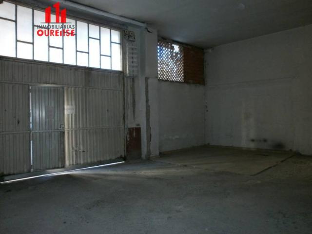 AMPLIO LOCAL COMERCIAL EN LA ZONA DE MARIÑAMANSA