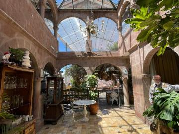 AMPLIO LOCAL COMERCIAL EN SAN BLAS, CUSCO – IDEAL PARA TURISMO Y GASTRONOMÍA