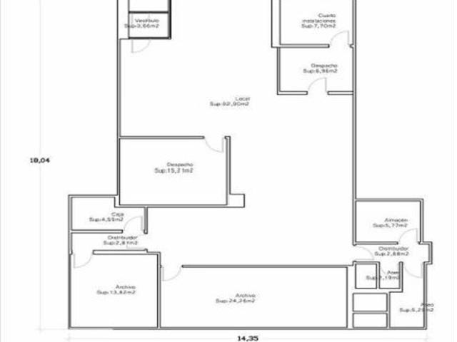 Amplio local comercial en venta en Bulevar de El Ejido
