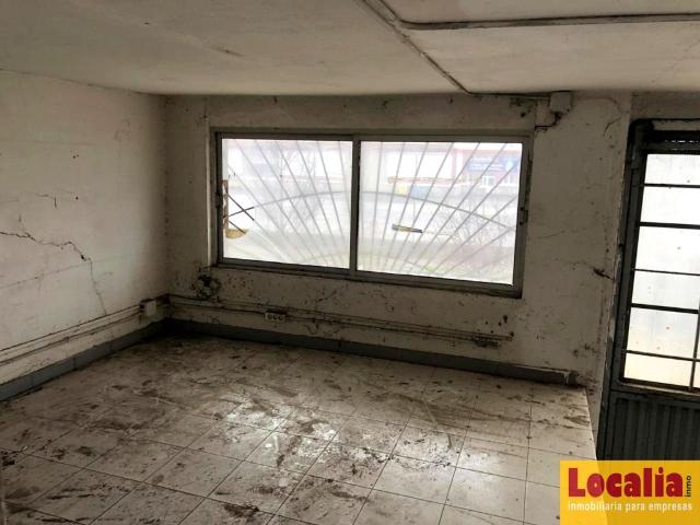 Amplio local comercial zona premiun de Santander
