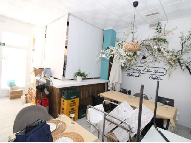 Amplio local comercial