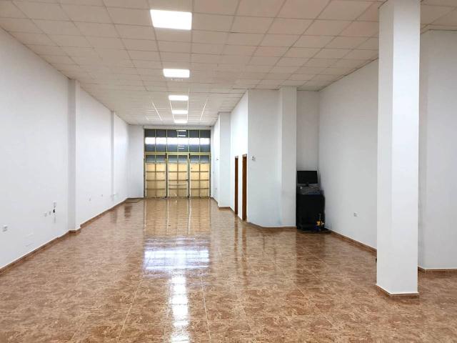 Amplio local | Balos, Vecindario | Alquiler