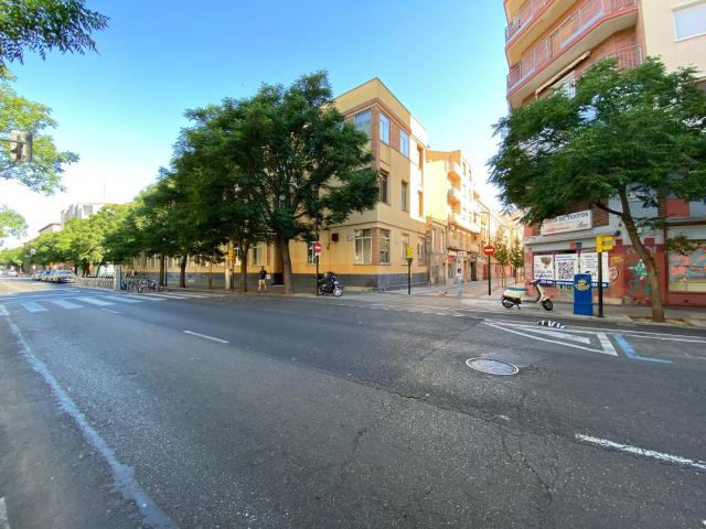 Amplio local de 196 m² junto a la Universidad y Plaza San Francisco. ¡Alquiler, venta o alquiler con opción de compra!