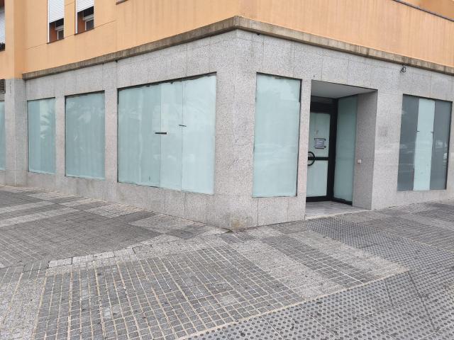 Amplio local en Siete Palmas – Ideal para clínica o entidad bancaria