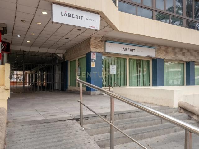 Amplio local en venta en Juan XXIII
