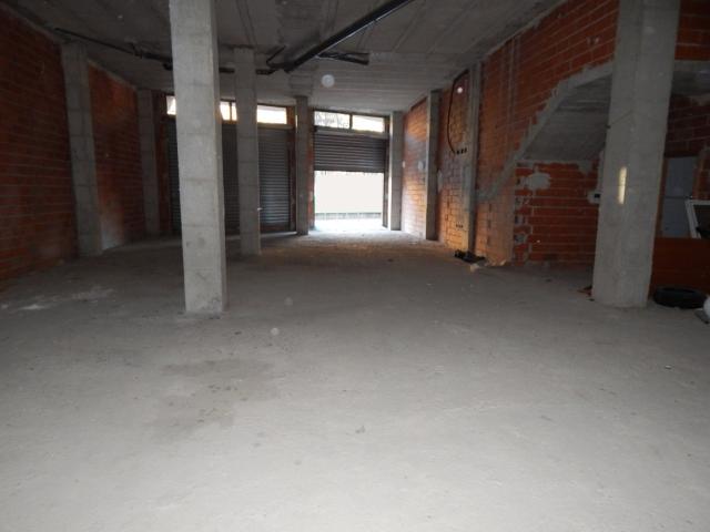 Amplio local planta baja en Ontinyent