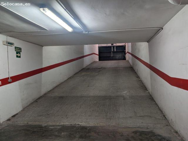 Amplio Parking en Venta en Alzira