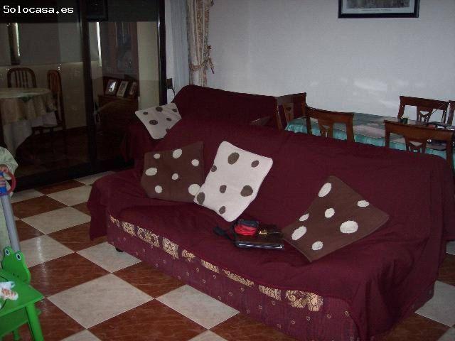 Amplio Piso con Encanto en el Corazón de la Ciudad