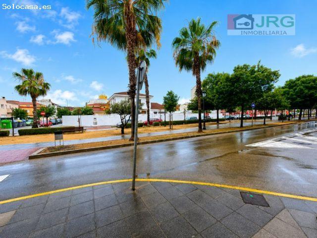 Amplio piso con parking en zona Mercadona Papa Luna, Benicarló