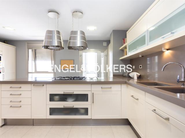 Amplio piso con vistas en Cabollanos 258m² Santa Cruz de Tenerife