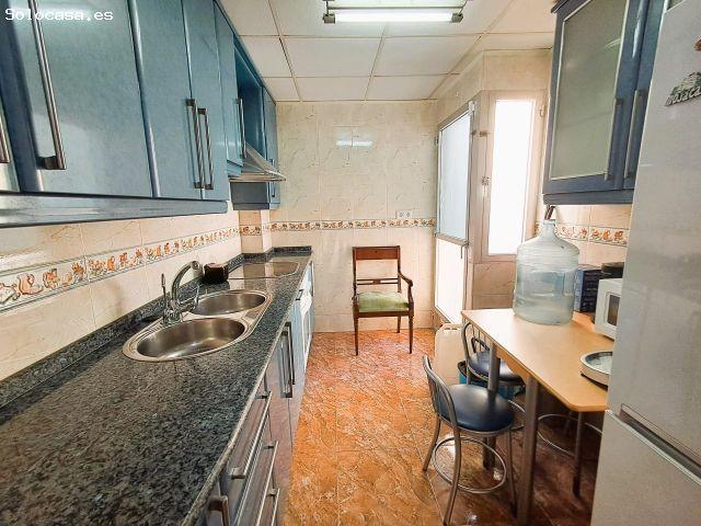 Amplio piso de 4 habitaciones en el centro de Águilas