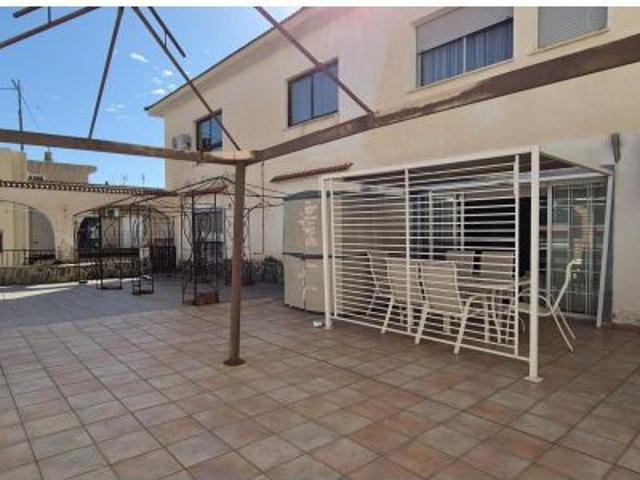 AMPLIO PISO DE 4HAB EN LA NUCIA CON GRAN TERRAZA