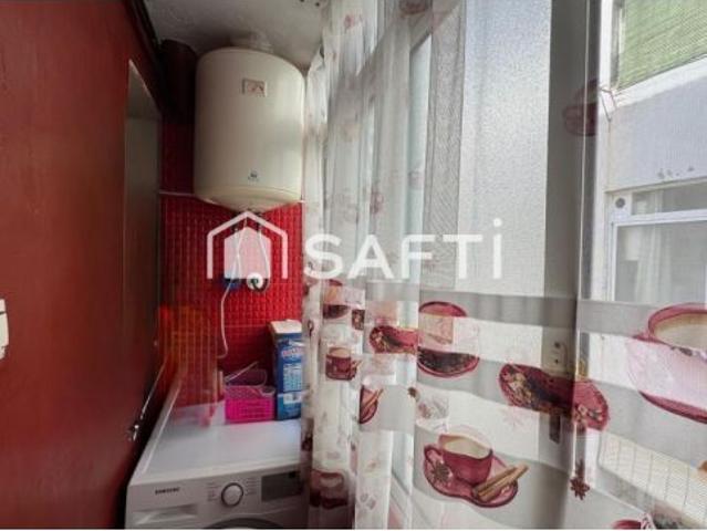 Amplio piso de 112 m² con 4 dormitorios, balcón y galería – Virgen del Remedio Alicante