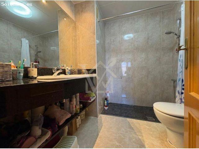 Amplio piso de 119 m2 con terraza, garaje y ascensor