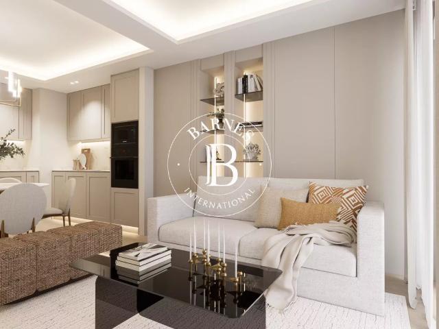Amplio Piso de 2 Habitaciones con Terraza en Lista 97m² Madrid