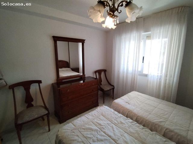 Amplio piso de 3 dorm. de esquina en Av. Mediterráneo con acceso a primera línea de Levante www.in