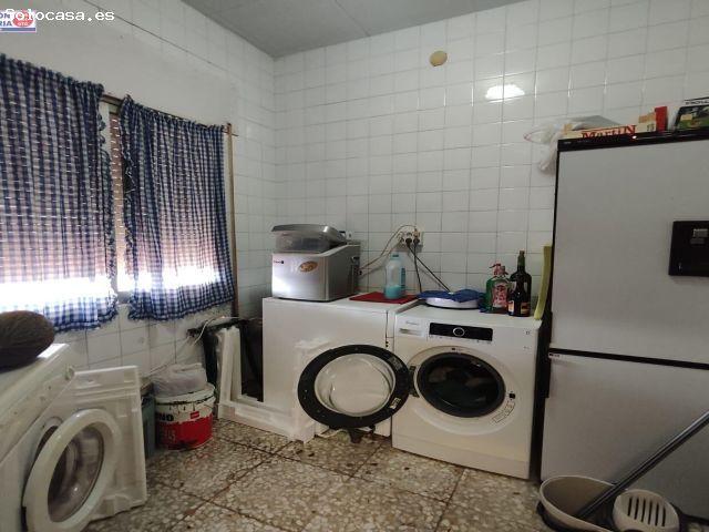 AMPLIO PISO EN UNA SOLA PLANTA DE 200 METROS Y 100 DE TERRAZA JUNTO AL TORREON