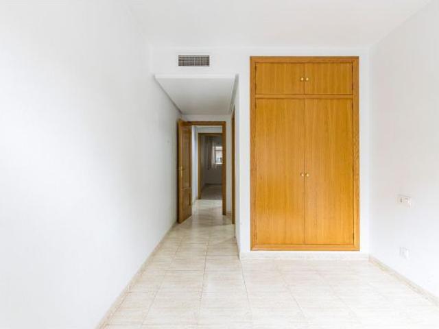 Amplio Piso en Venta en El Ranero