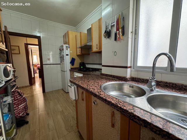 Ámplio piso en venta en Los Ángeles Alicante