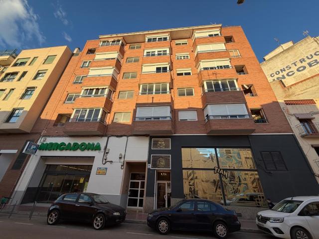 Amplio Piso en Vinarós Ideal para Reformar a Tu Gusto