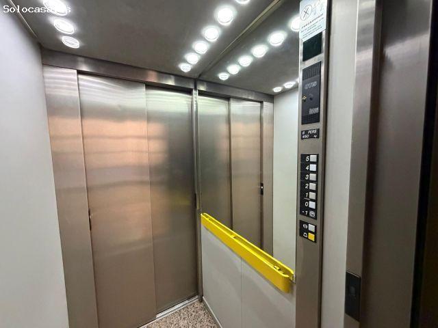 Amplio Piso en Vinarós Ideal para Reformar a Tu Gusto