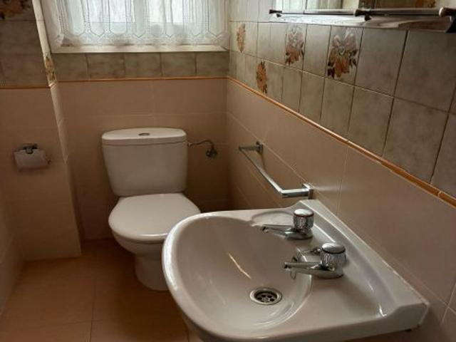 Amplio Piso en Almaden, Ideal para Entrar a Vivir por Solo €49,900