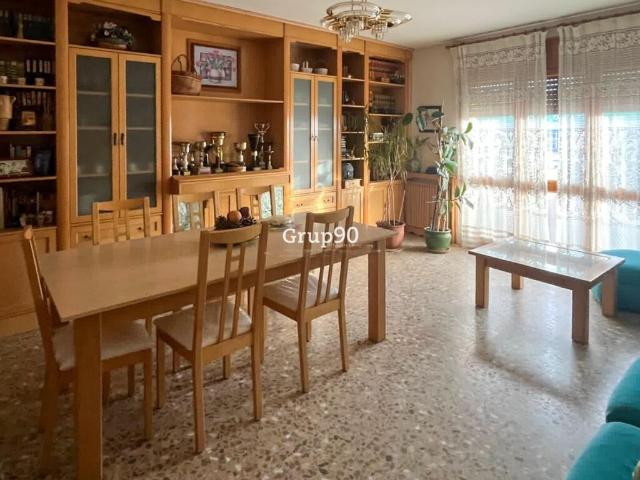 ? ¡AMPLITUD SIN LÍMITES EN ALFARRÀS! – 150 m2 con 6 Habitaciones