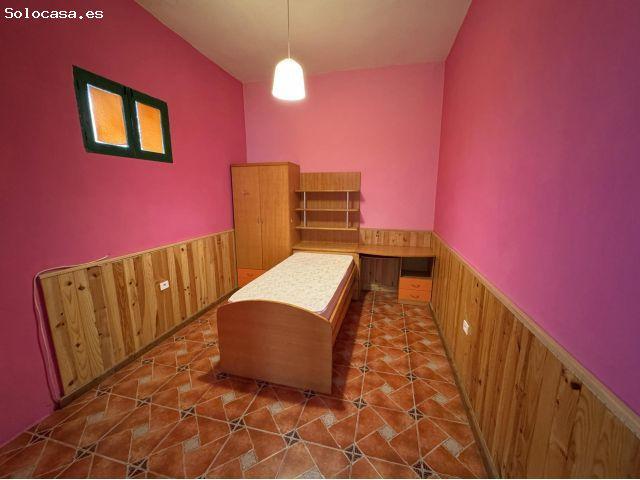 Amplio piso en alquiler con terraza y cuartos en azotea en El Frontón, Moya