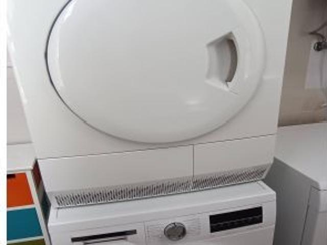 ¡Amplio piso en alquiler en el corazón de Alcaravaneras!