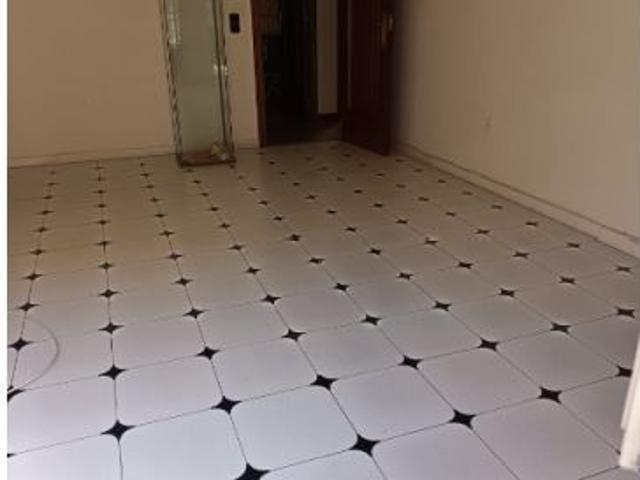 Amplio piso en Carabanchel Primera planta, balcón y ubicación inmejorable