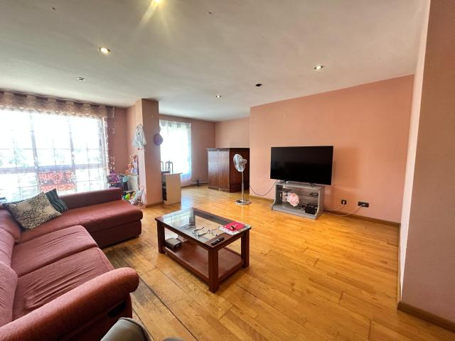 Amplio Piso en el Camino de Santiago Cacabelos por 149.900€