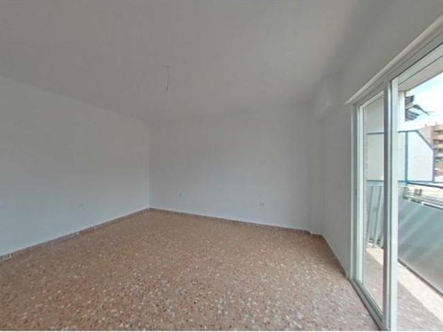 Amplio Piso en el Corazón de San Vicente del Raspeig por solo €190,000