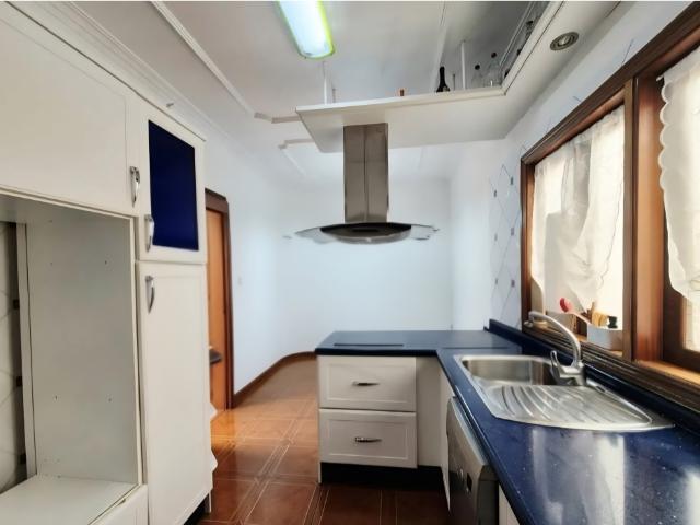 AMPLIO PISO EN GRANADILLA DE 3 DORMITORIOS