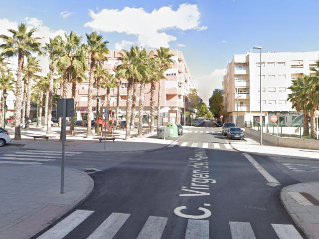 Amplio piso en Novelda, Alicante Oportunidad
