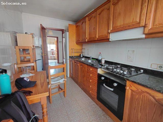 Amplio Piso en Palma de Mallorca con Potencial para Reformar
