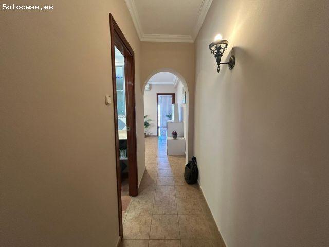 Amplio Piso en San Miguel Peñuelas, Antequera ¡Ideal para Entrar a Vivir!