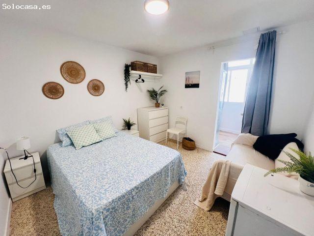 Amplio piso reformado, muy luminoso a pocos pasos del mar en El Arenal