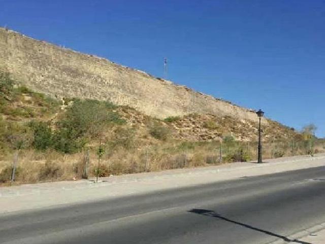 AMPLIO TERRENO URBANIZABLE EN TRANSFORMACIÓN ARCOS DE LA FRONTERA