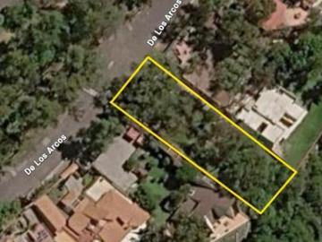 AMPLIO TERRENO EN VENTA EN VISTA DEL VALLE 1,108M2