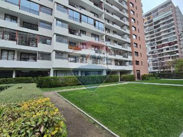 Amplio y acogedor piso bajo / 2 estacionamientos | 3 Dormitorios por 6400.00 en Ñuñoa